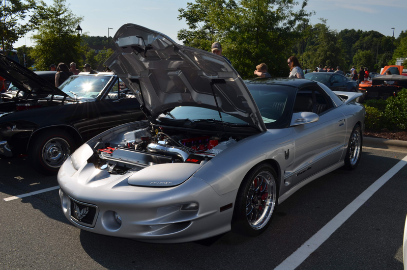 Illustration for article titled Hot Wheels Legends Tour: Charlotte - Photo Dump